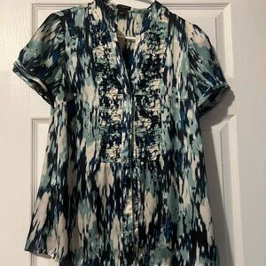 Anne Taylor bottom down Blouse size M